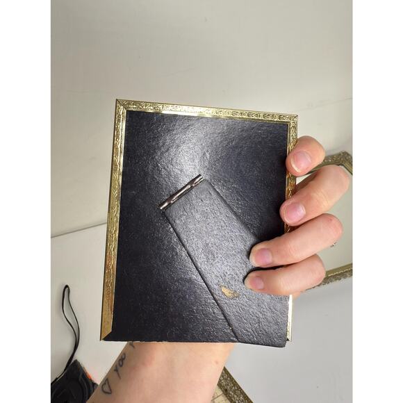 Set of Two Vintage Gold Metal Frames, Small Gold Filigree Frame - Picture 4 of 10